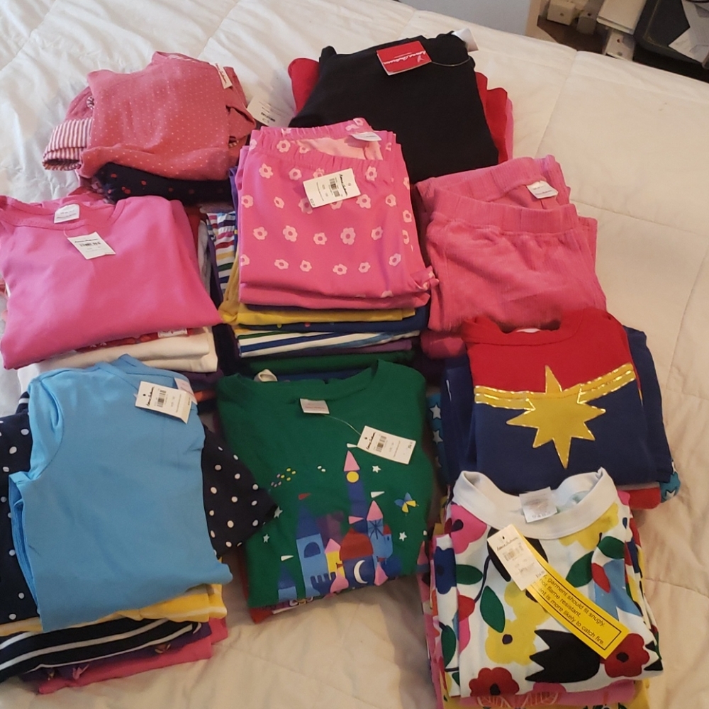 Lot of 54 Hanna Andersson